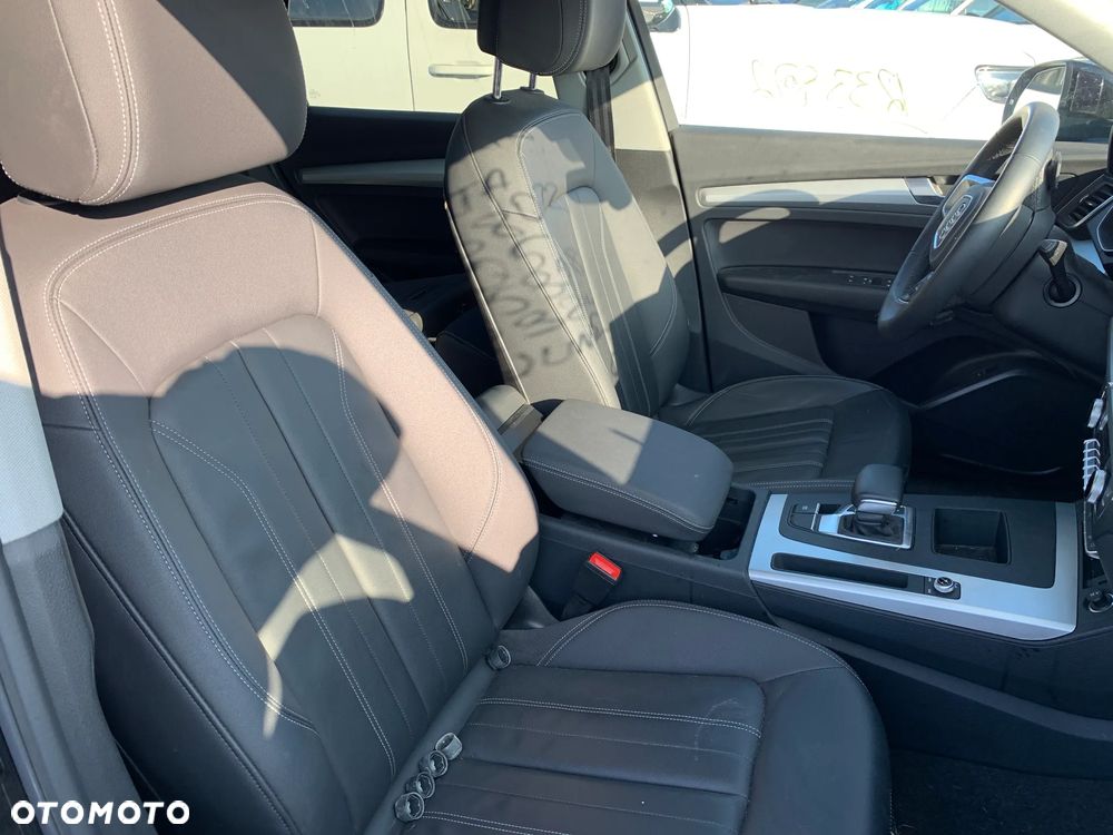 Audi Q5 40 TFSI quattro S tronic - 9