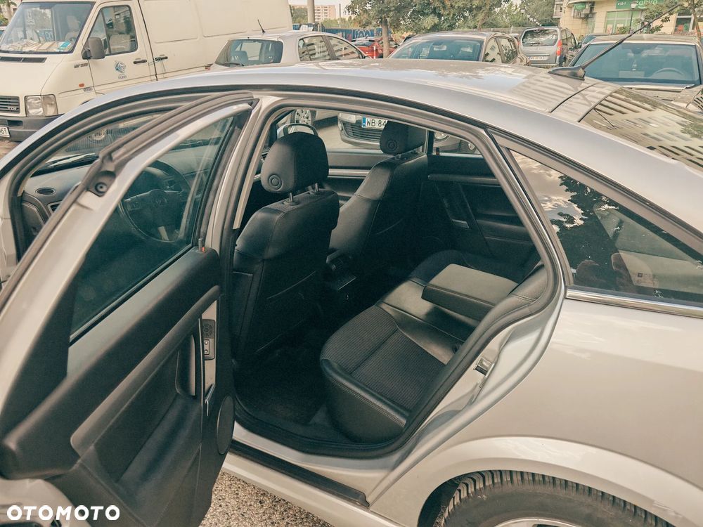 Opel Vectra - 24