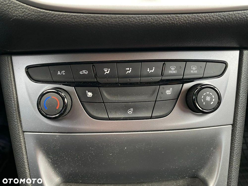 Opel Astra - 18