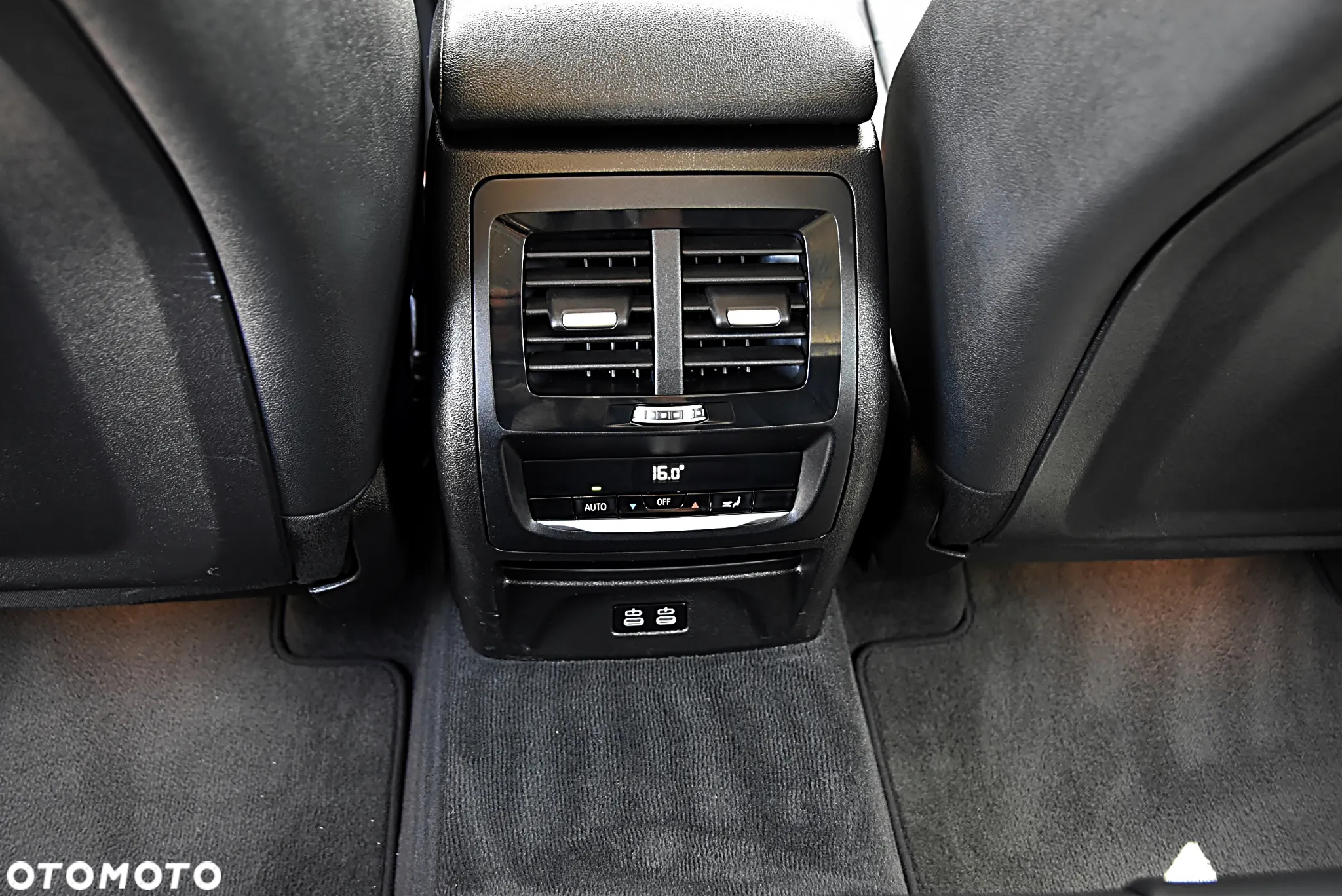 BMW X4 xDrive20i GPF sport - 23