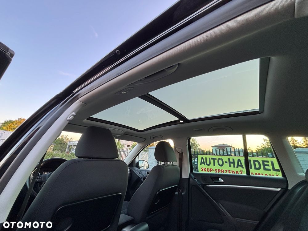 Volkswagen Tiguan - 11