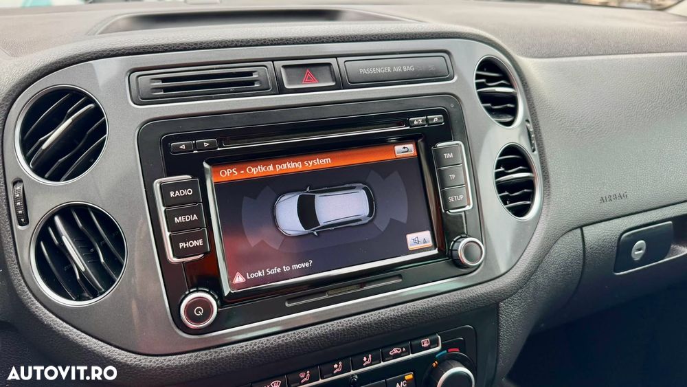 Volkswagen Tiguan - 10