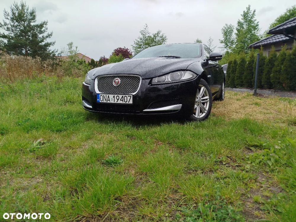 Jaguar XF 2.2 D Luxury - 4