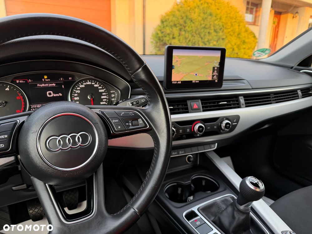 Audi A4 Avant 2.0 TDI DPF S line Sportpaket - 32