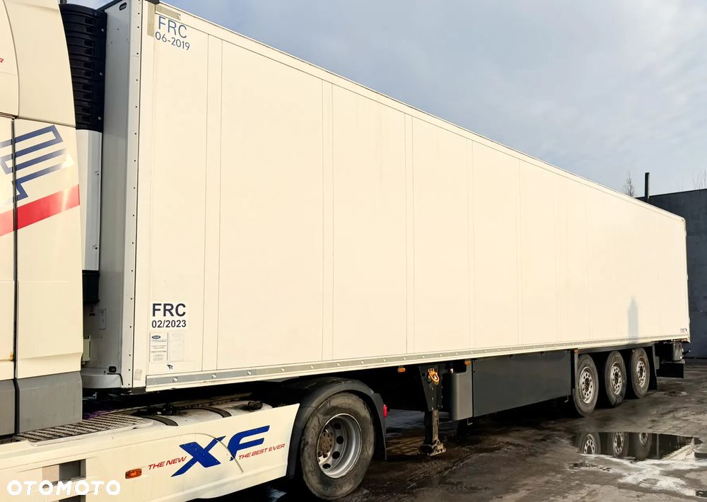 Schmitz Cargobull SCB S3B - 3