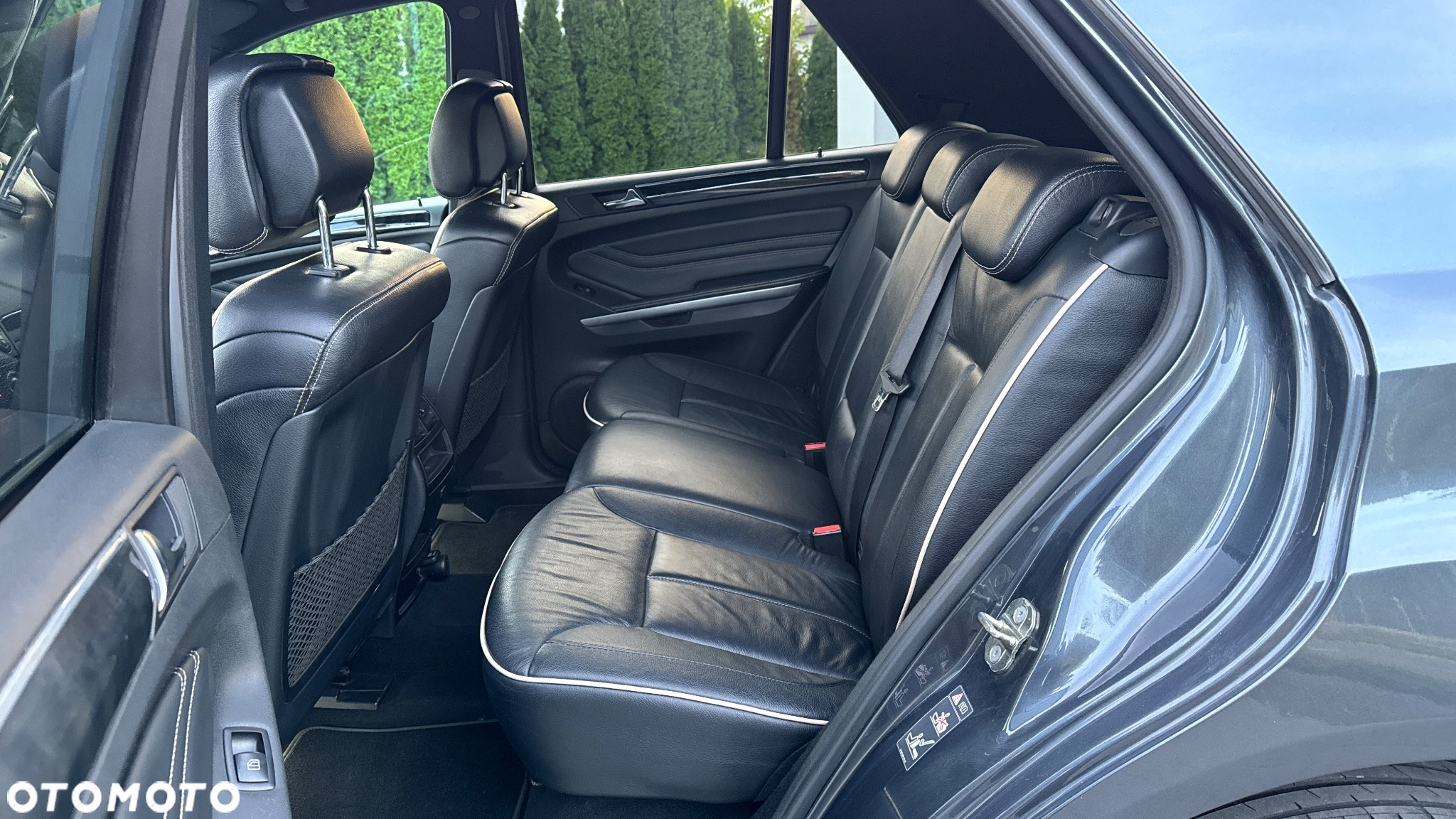 Mercedes-Benz ML 300 CDI BlueEff 4-Matic - 12