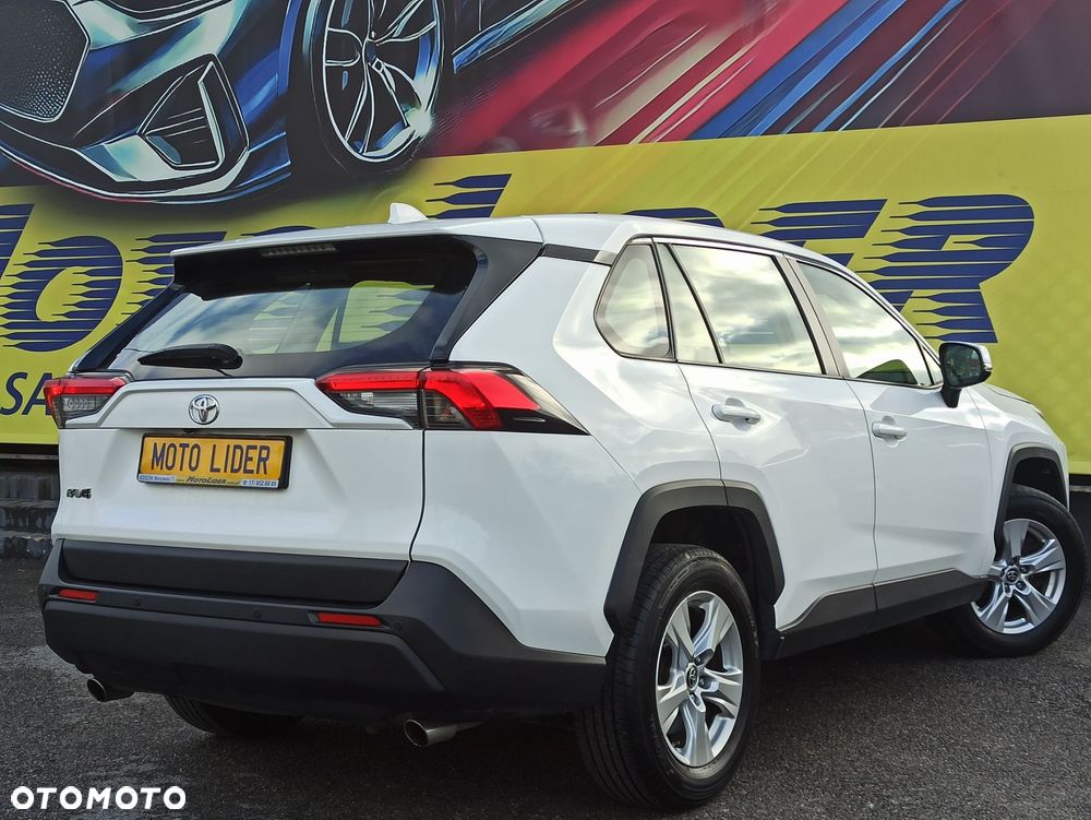 Toyota RAV4 - 5