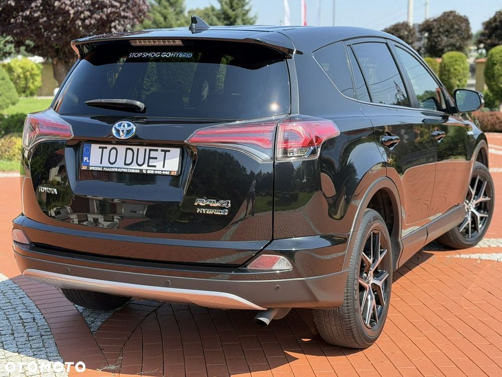 Toyota RAV4 - 16
