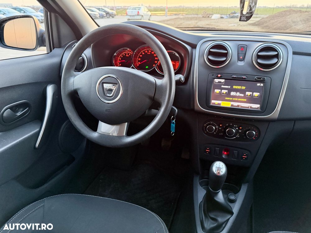 Dacia Logan TCe 90 S&S Prestige - 26