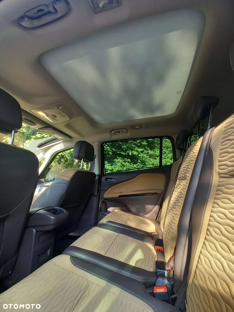 Opel Zafira 1.4 T Cosmo - 11