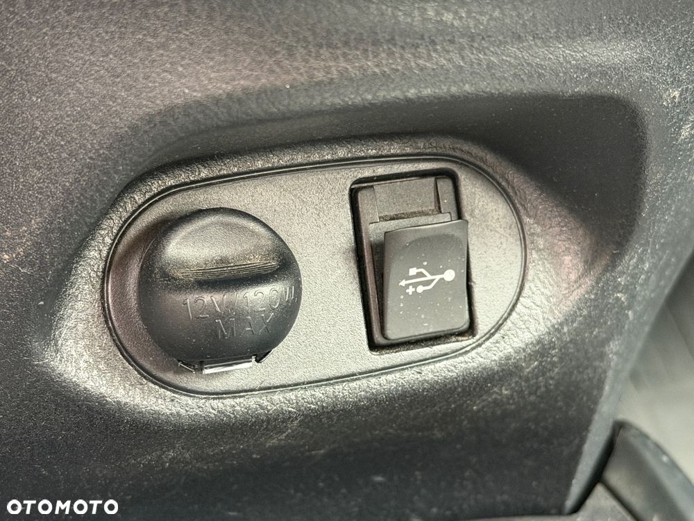Toyota Yaris - 19