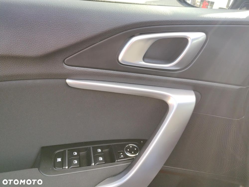 Kia XCeed 1.5 T-GDI M DCT - 19