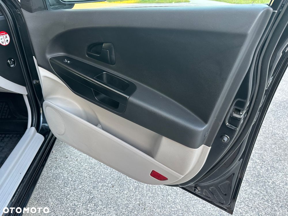 Kia Ceed 1.6 Comfort + - 23