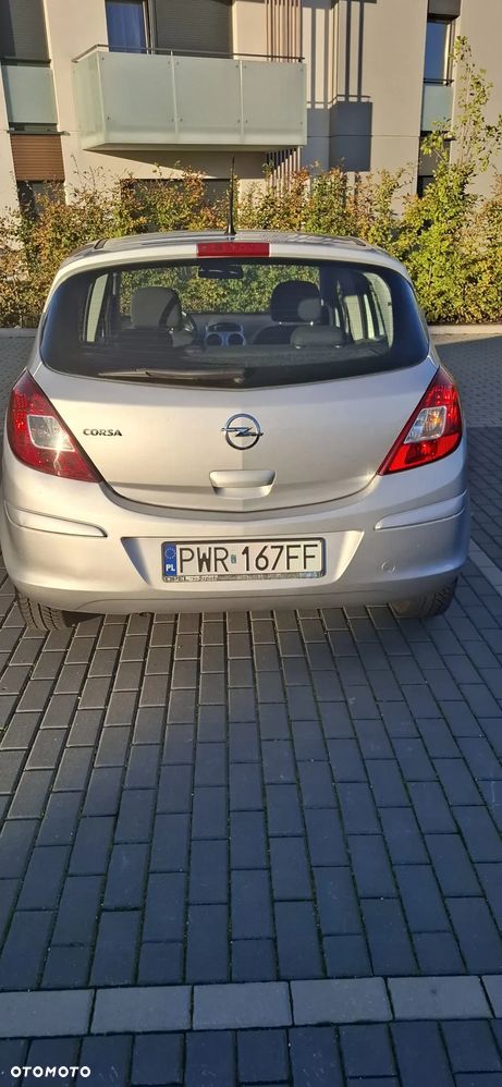 Opel Corsa - 10