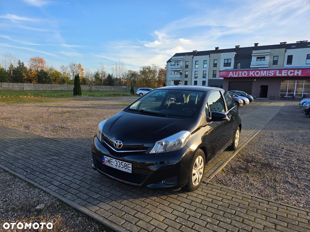 Toyota Yaris 1.0 Luna - 1