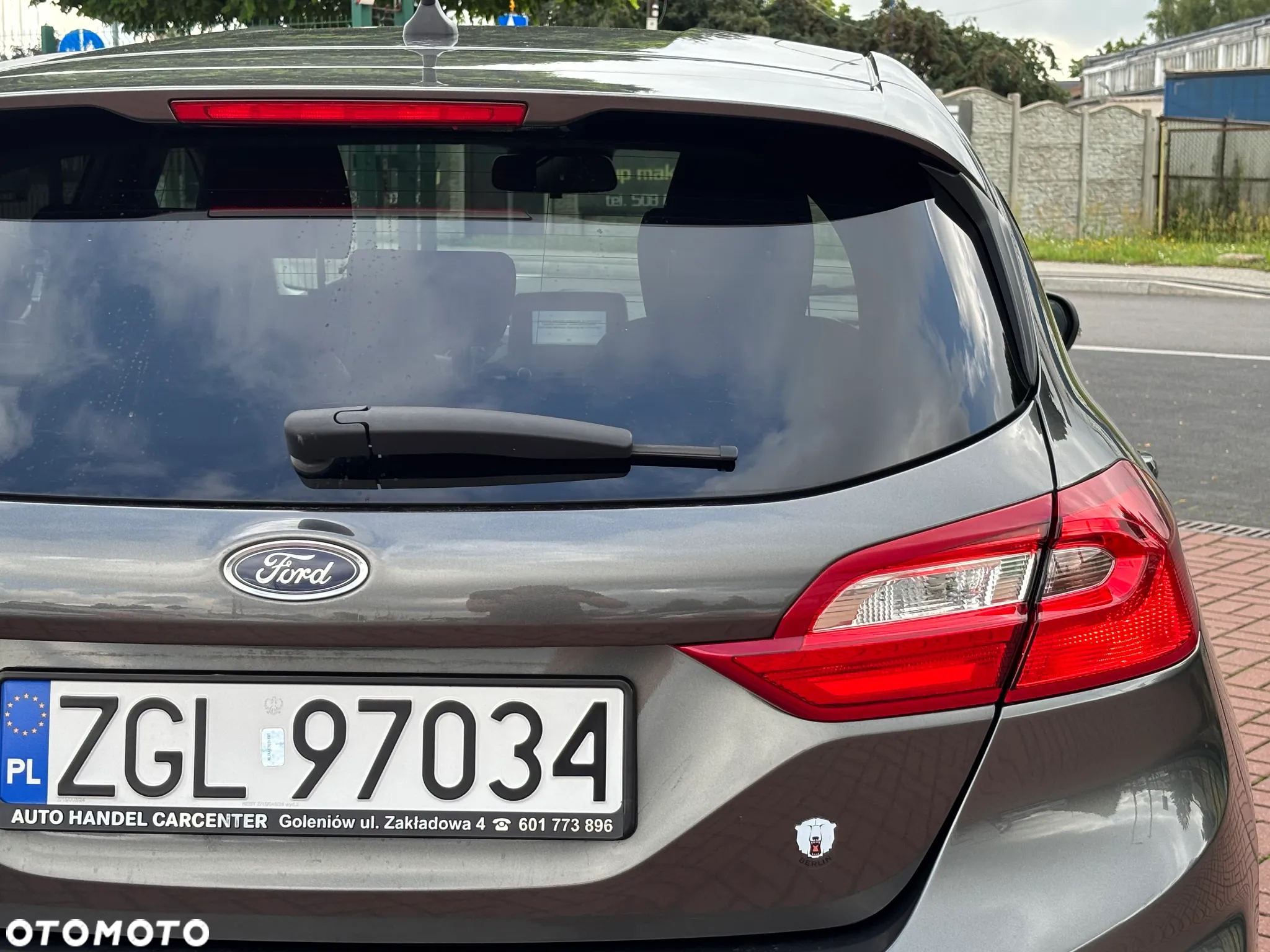 Ford Fiesta 1.0 EcoBoost S&S COOL&CONNECT - 9