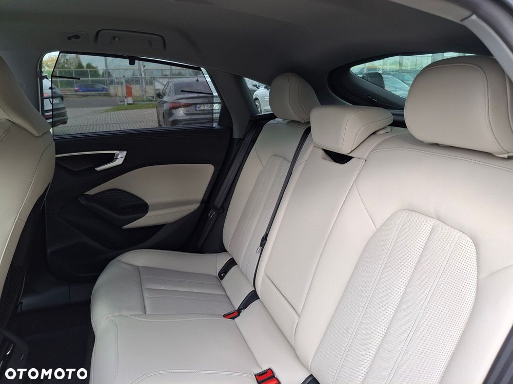 Audi A5 Limousine - 22