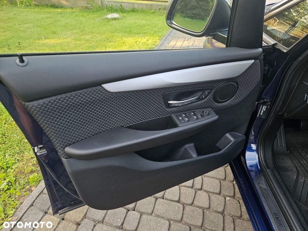 BMW Seria 2 216i - 14