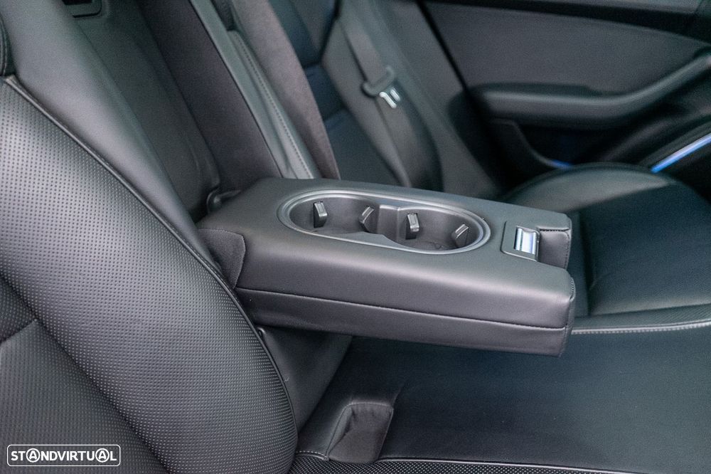 Porsche Panamera Turbo S E-Hybrid - 57