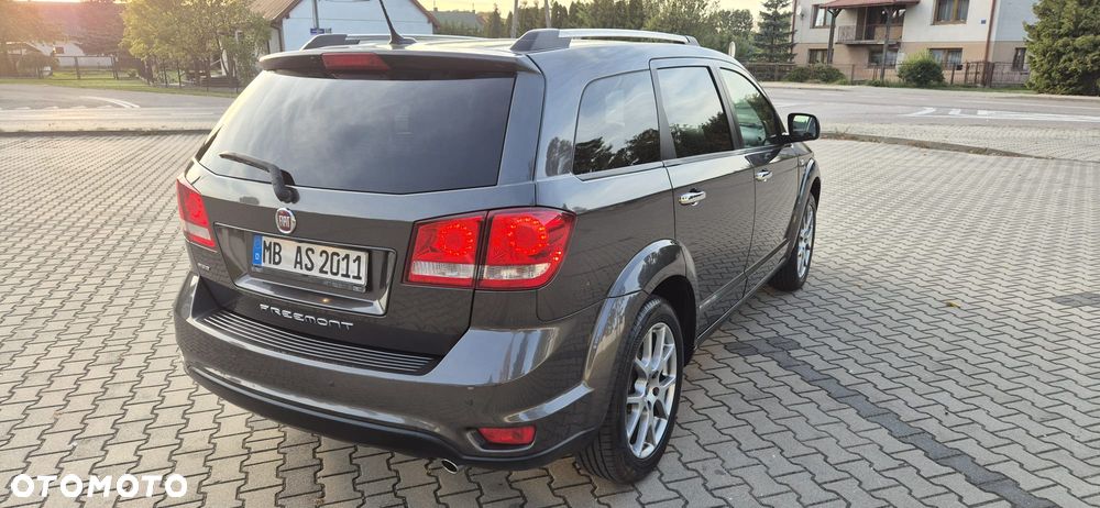Fiat Freemont 2.0 Multijet 16V DPF Automatik Allrad Lounge - 8
