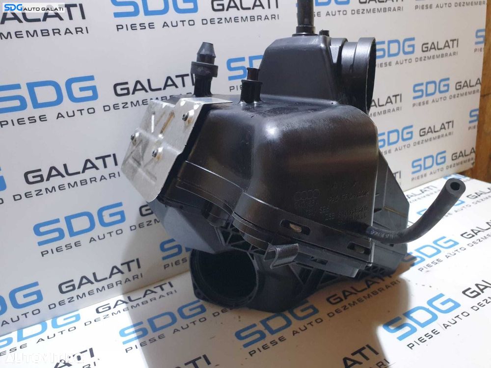 Corp Carcasa Filtru Aer Audi A5 2.0 TDI CAHA CAHB CAGA CAGB CMEA CDNB CDNC CAEB CAED 2008 - 2017 Cod 8R0133843C 8K0133837D - 4