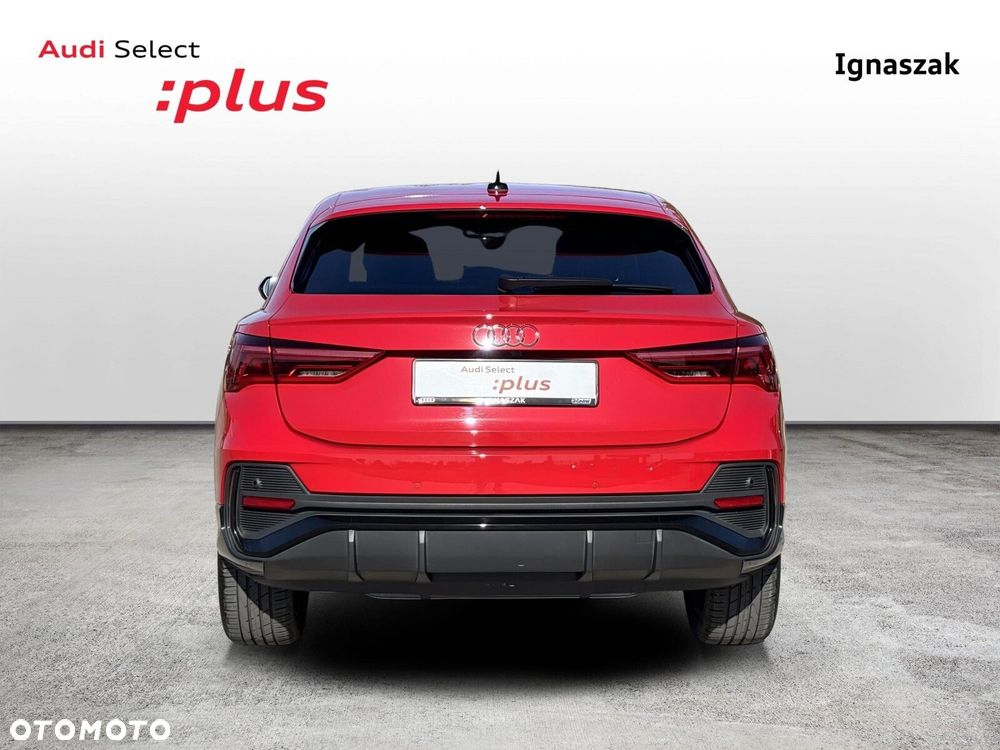 Audi Q3 Sportback - 5