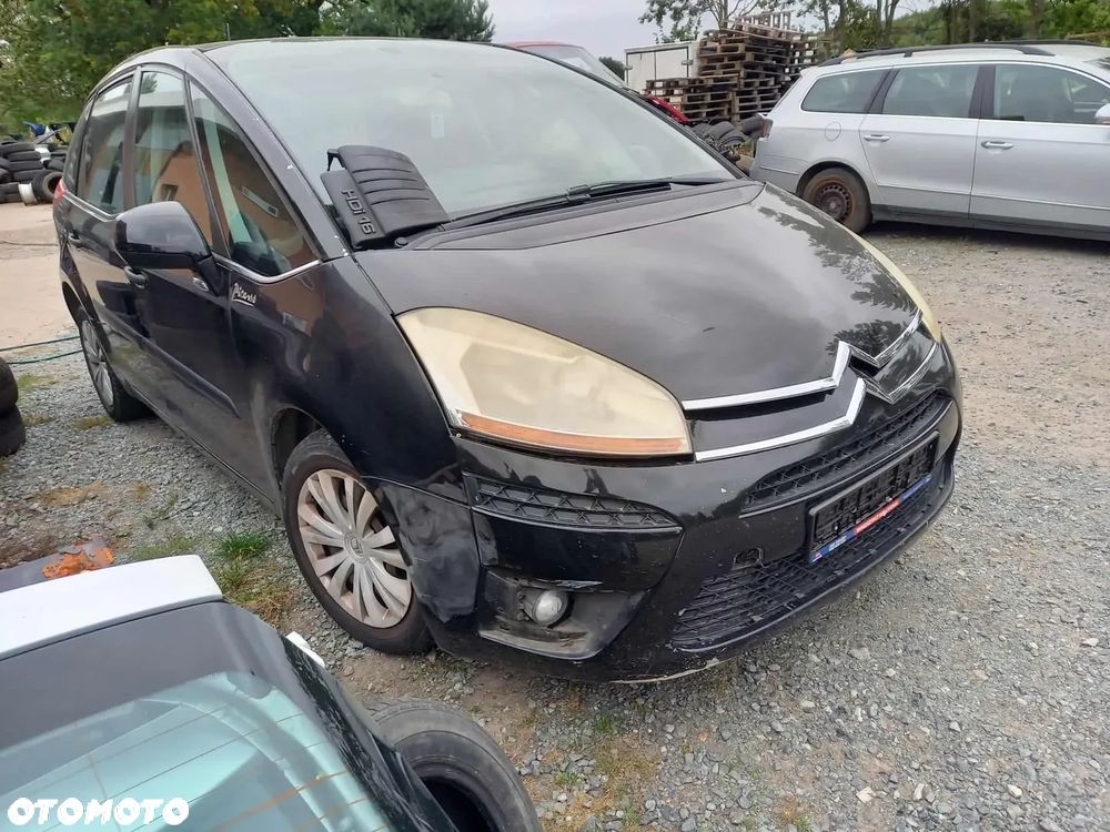 Części BŁOTNIK  Citroen C4 Picasso 1.6 HDI diesel 2009r. - 2