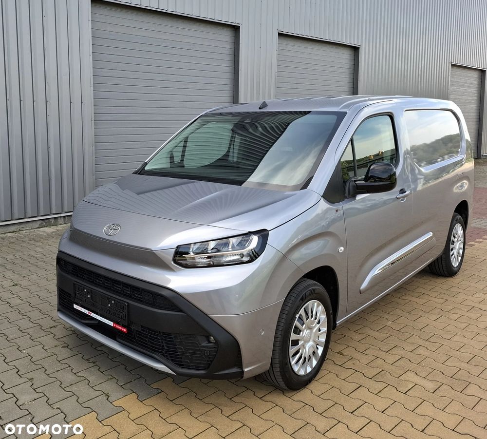 Toyota Proace City L2 1,5-l - 10