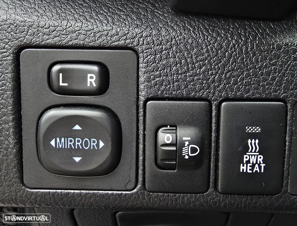 Toyota Auris 1.4 D-4D Cool - 8