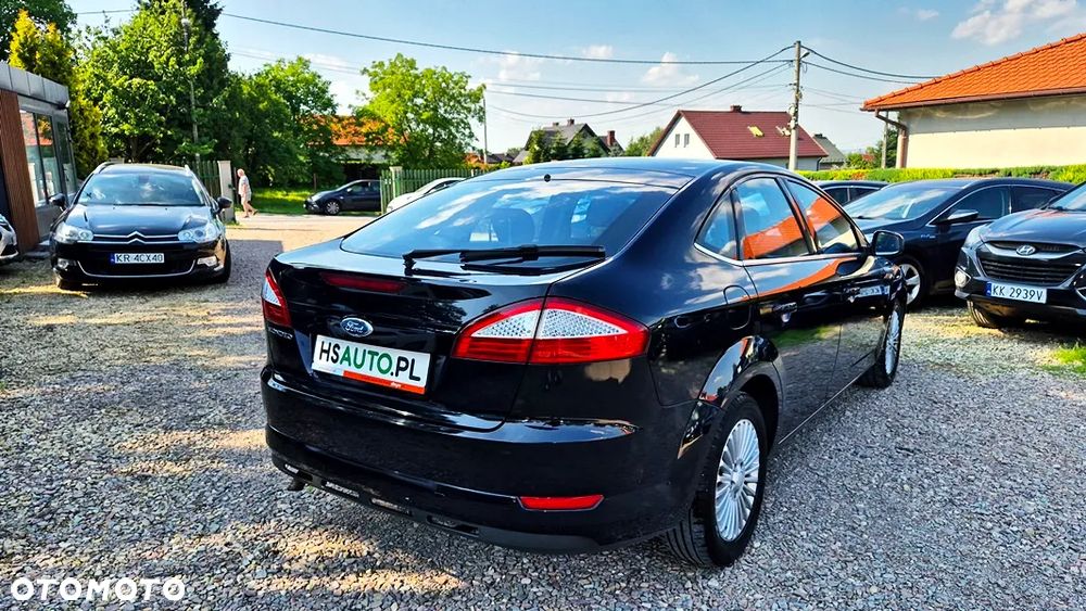 Ford Mondeo - 14