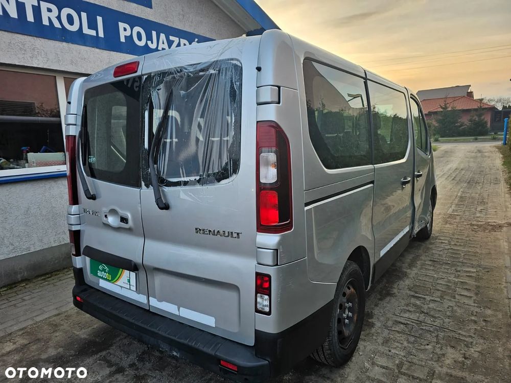 Renault Trafic - 10