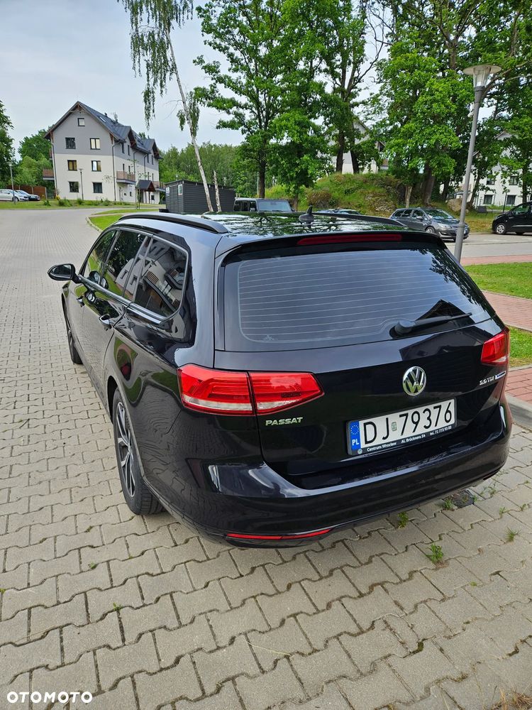 Volkswagen Passat 2.0 TDI (BlueMotion Technology) DSG Trendline - 6