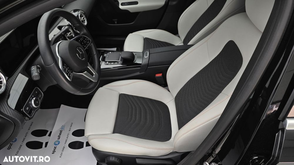 Mercedes-Benz A - 12