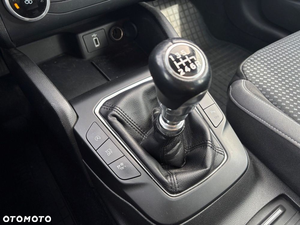 Ford Focus 1.0 EcoBoost Trend - 17