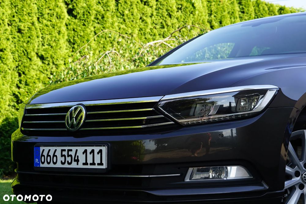 Volkswagen Passat - 9