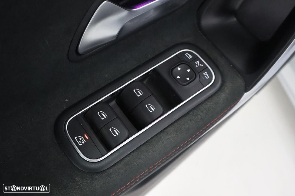 Mercedes-Benz A 200 AMG Line Aut. - 12