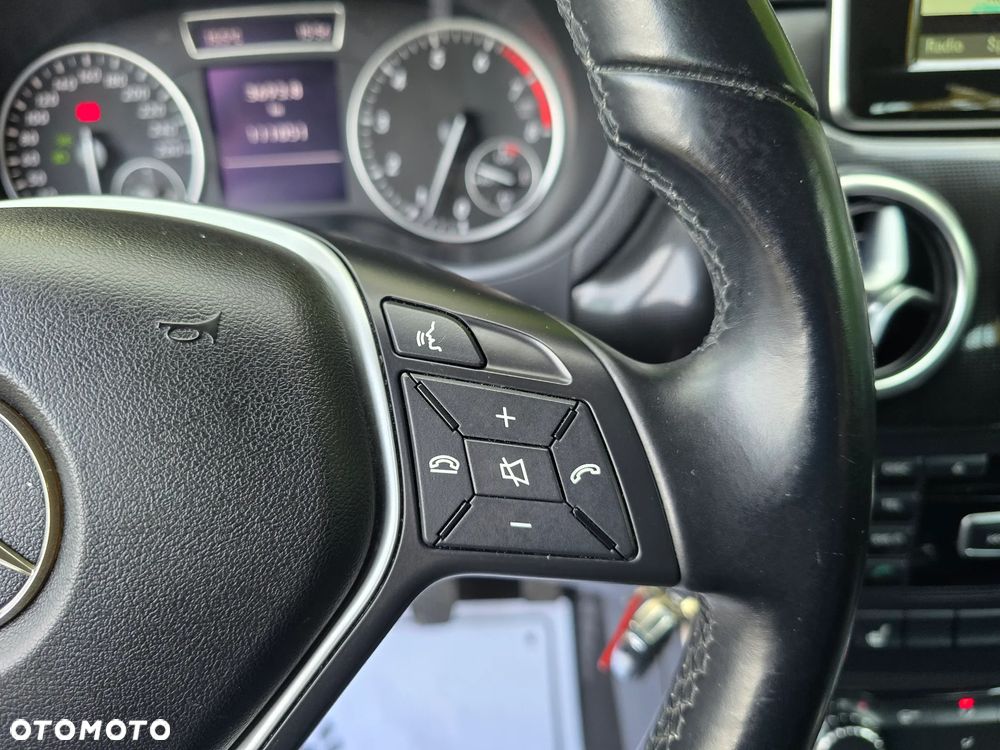 Mercedes-Benz Klasa B 180 (BlueEFFICIENCY) - 25