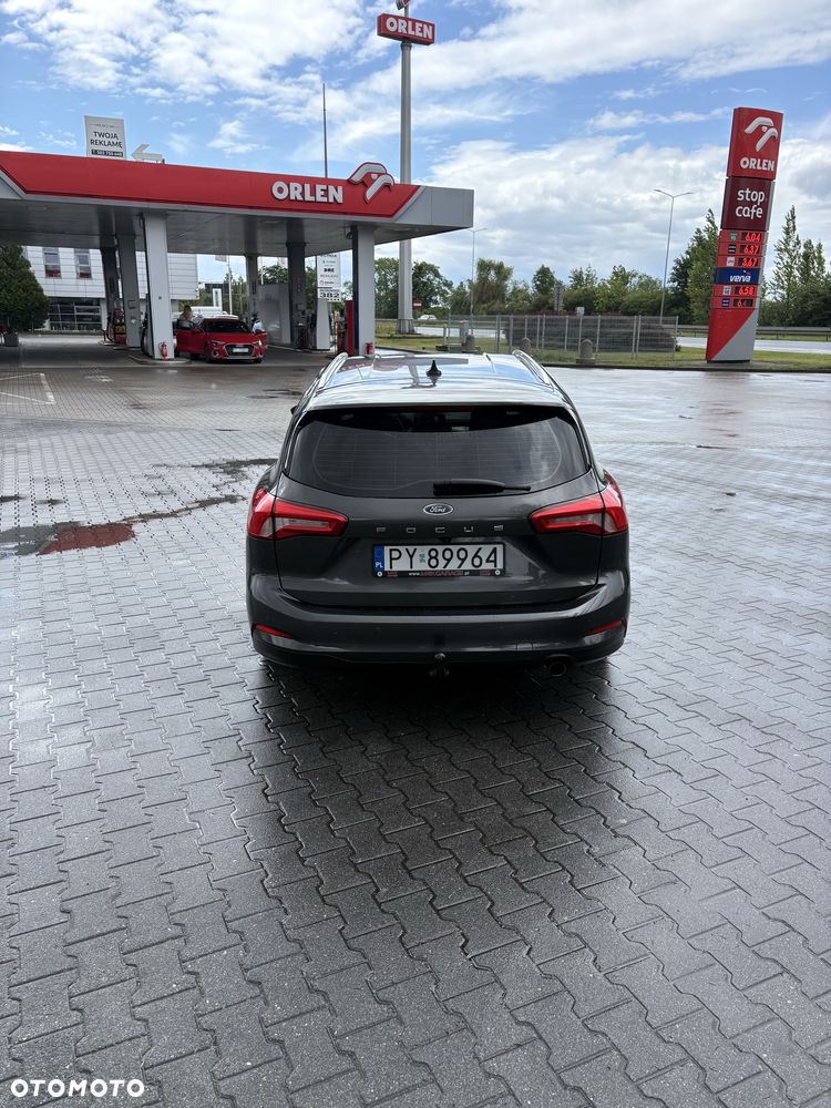 Ford Focus - 4