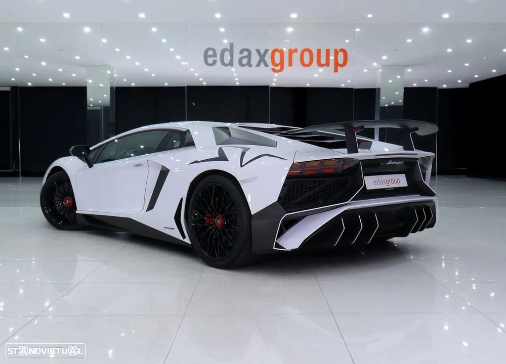 Lamborghini Aventador 6.5 V12 LP750-4 SV - 6