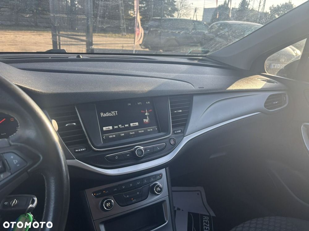 Opel Astra - 24