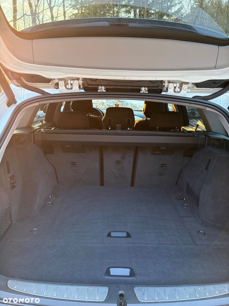 BMW Seria 3 320d - 10