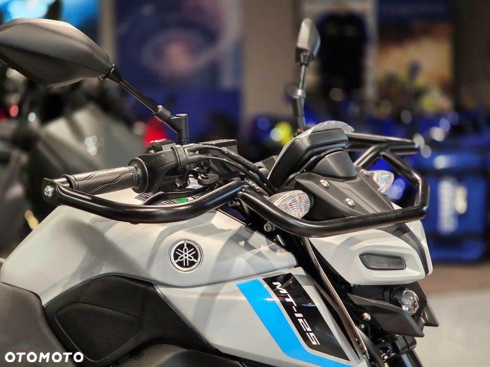 Yamaha MT - 2