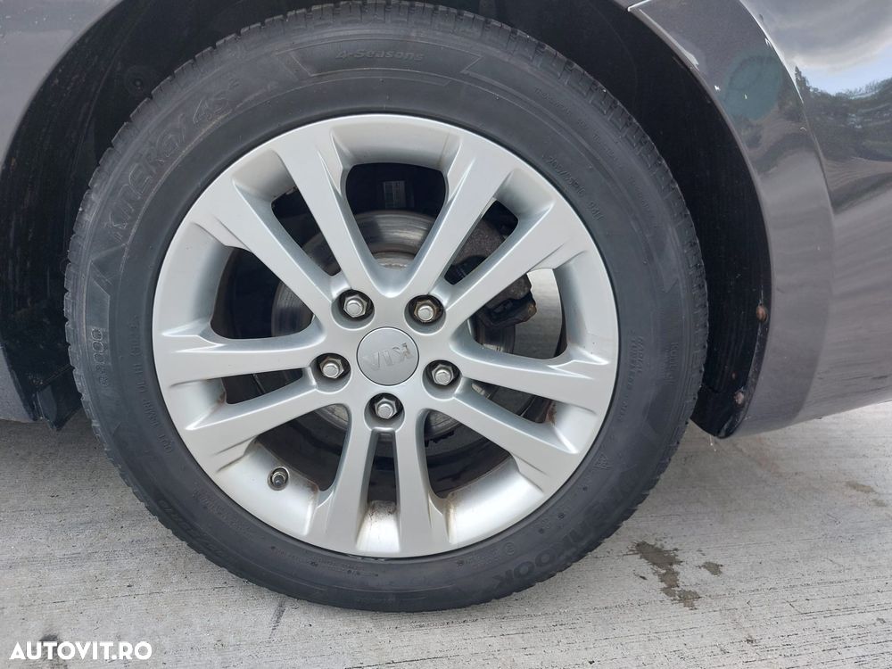 KIA Ceed 2015 — imagine 19