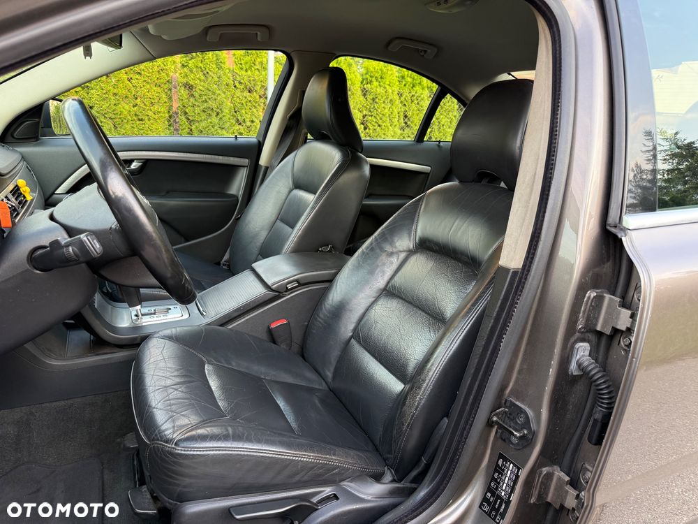 Volvo S80 2.4D5 Executive - 6