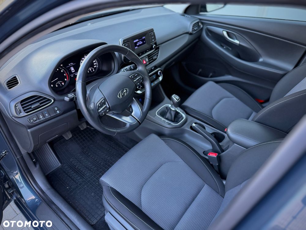 Hyundai i30 1.5 DPI Modern - 26