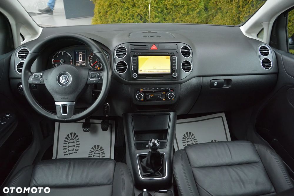 Volkswagen Golf Plus 2.0 TDI DPF Highline - 18