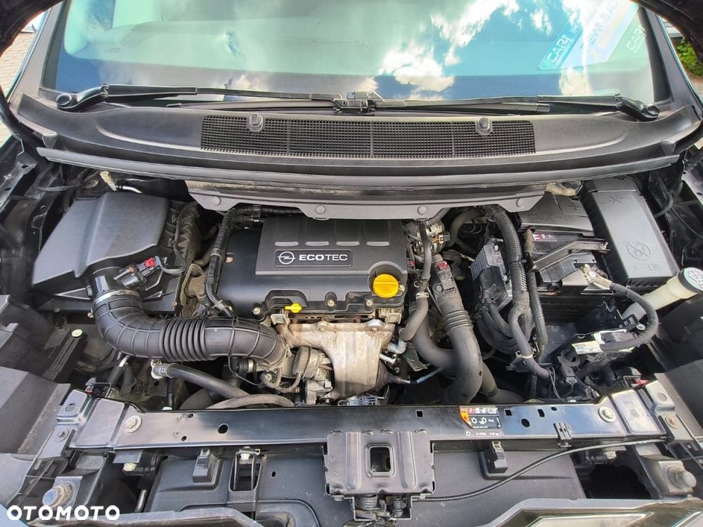 Opel Zafira - 20