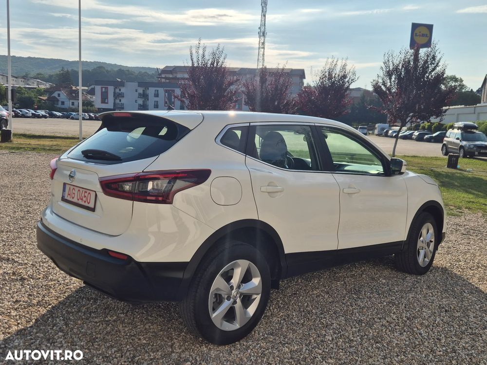 Nissan Qashqai 1.5 DCI N-CONNECTA - 9