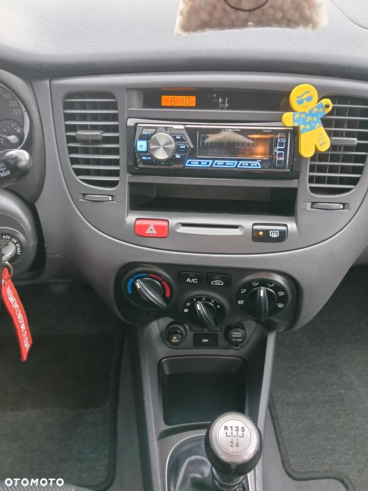 Kia Rio 1.5 CRDi City - 7