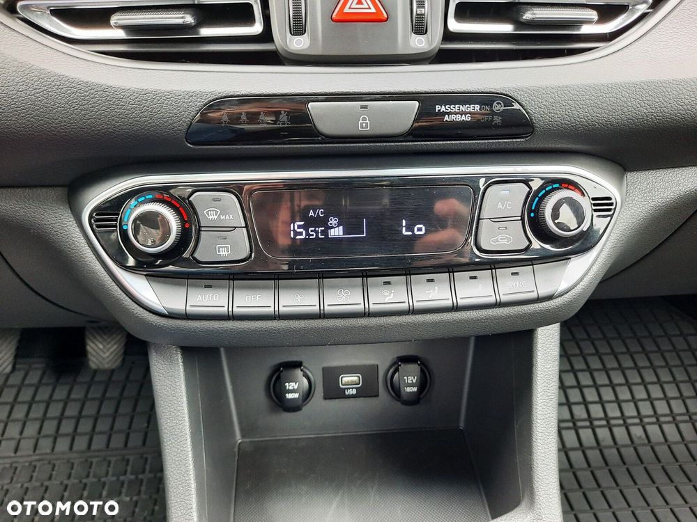 Hyundai i30 1.0 T-GDI Smart - 8